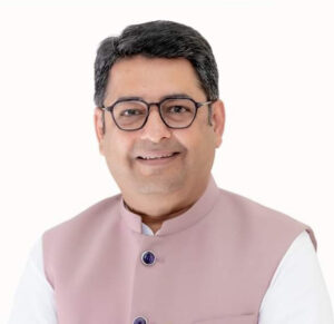 नीरज लुणावत